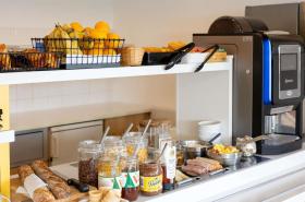 ibis budget Narbonne Sud - photo 10