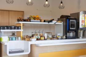 ibis budget Narbonne Sud - photo 7