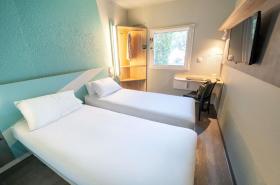 ibis budget Narbonne Est - photo 16