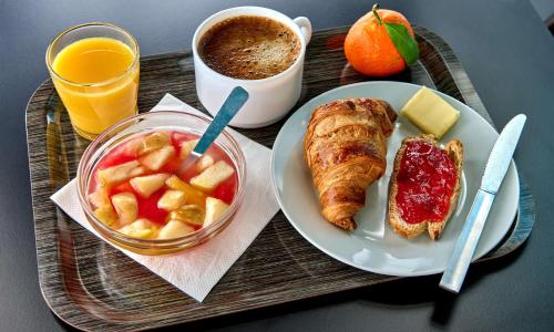 Kyriad Direct Narbonne Sud - photo 3